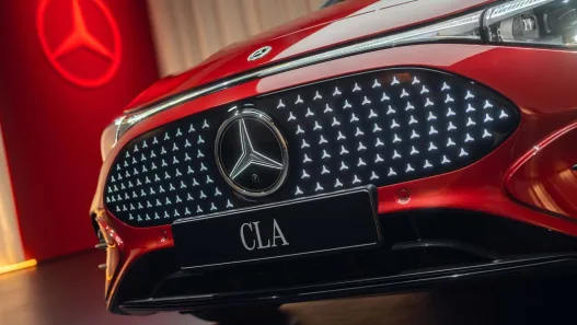 Mercedes-Benz Now Uses a Single Platform to Accommodate Both Gas and Electric Cars